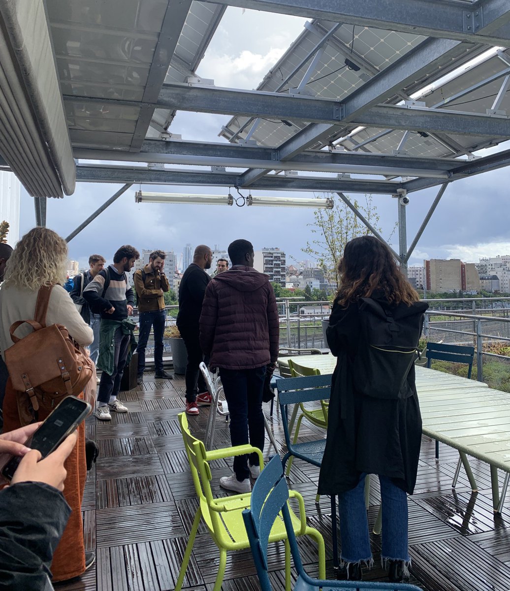 Ce matin la team <a href="/soqo_fr/">Soqo*</a> bravait l’orage pour une visite de @UrbanLabParis et une excellente préparation au pitch avec <a href="/JeremyNavon/">Jeremy Navon</a> 🎤 #innovation #entrepreneurship