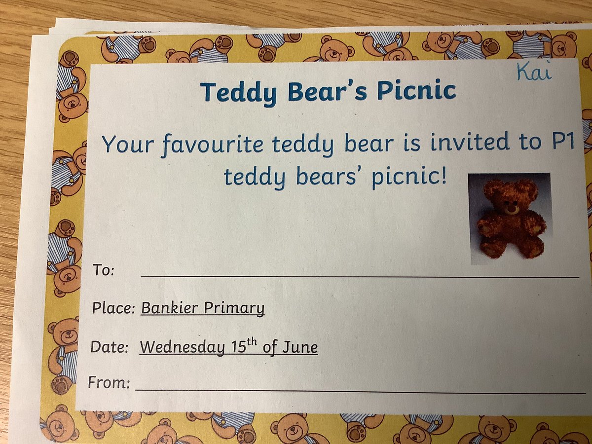 MrsLerpiniere's tweet photo. P1 have these in their school bags 🤩@MissRCallaghan @MrsAChok https://t.co/w0E34ID0NG