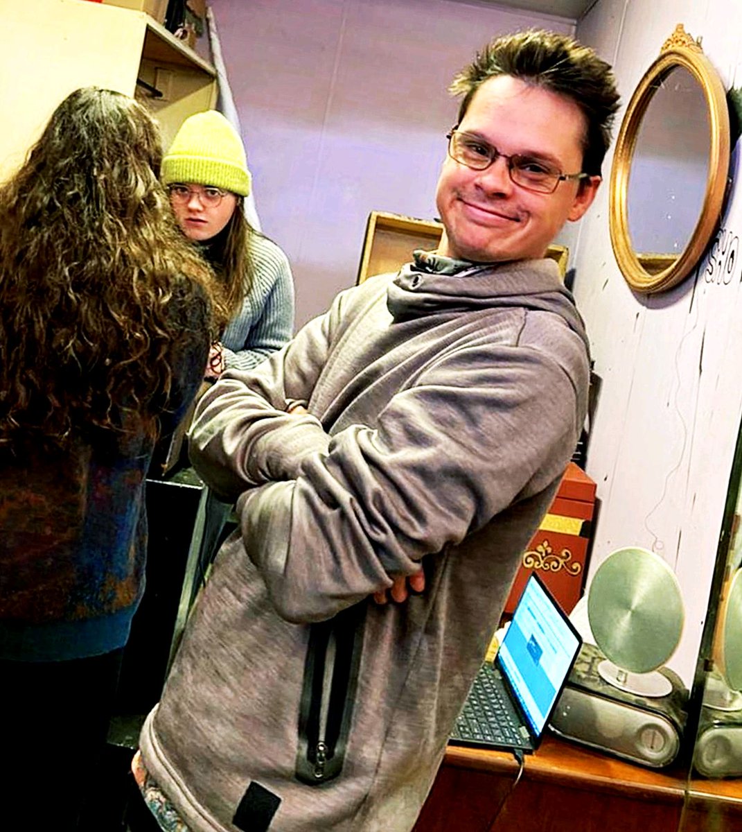 A director walks into an ugly storeroom, sees the limitless potential of recording whimsical stories surrounded by dirty broken props and talented actors; and sets up his aged yet durable microphone.

#lovemyjob #Radiodrama #director #teacher #lecturer #actorslife #actor #talent