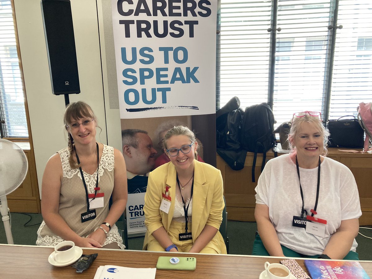📢 Unpaid #carers Vanessa, Alicia &amp; Dawn all ready to tell MPs &amp; Peers what carers need at today’s <a href="/carersweek/">Carers Week</a> parliamentary event 🪧. They’re all supported by <a href="/CarersTrust/">Carers Trust</a> Network Partners and our projects &amp; programmes. #CarersWeek