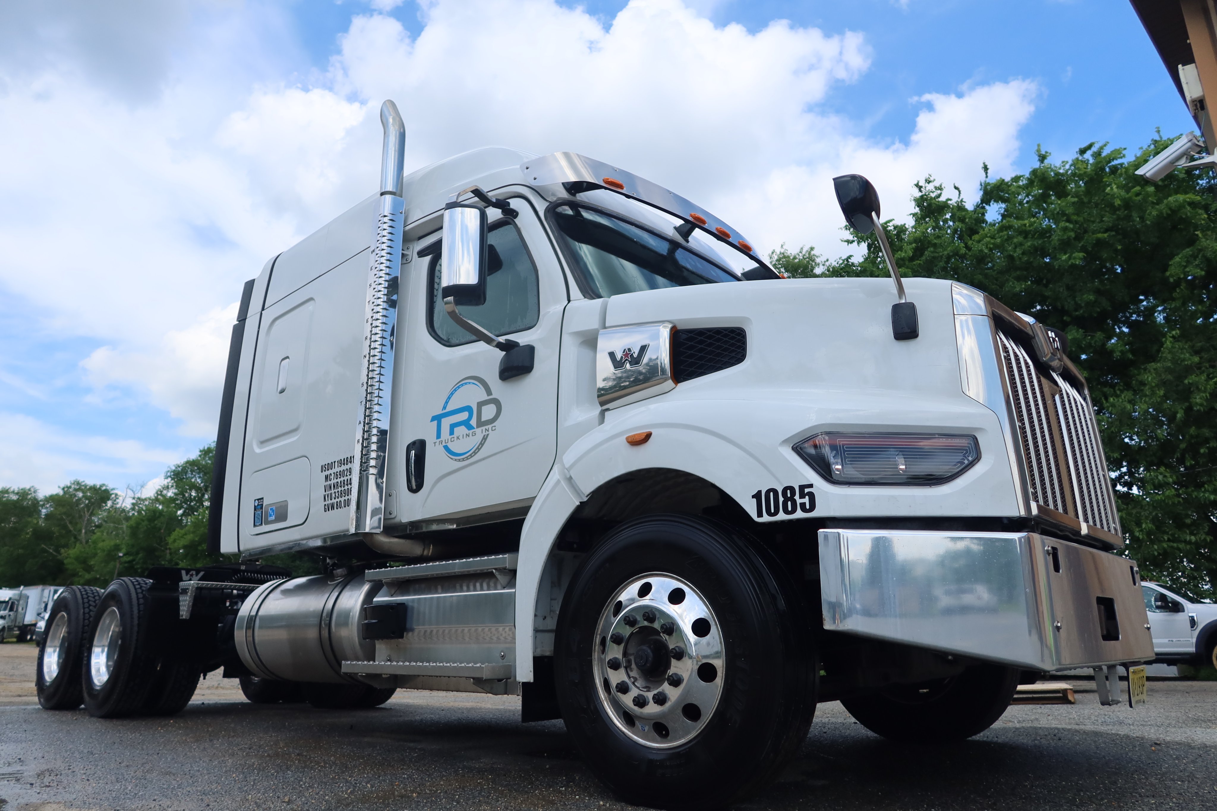 TRD Trucking Inc (TrdTrucking) / Twitter