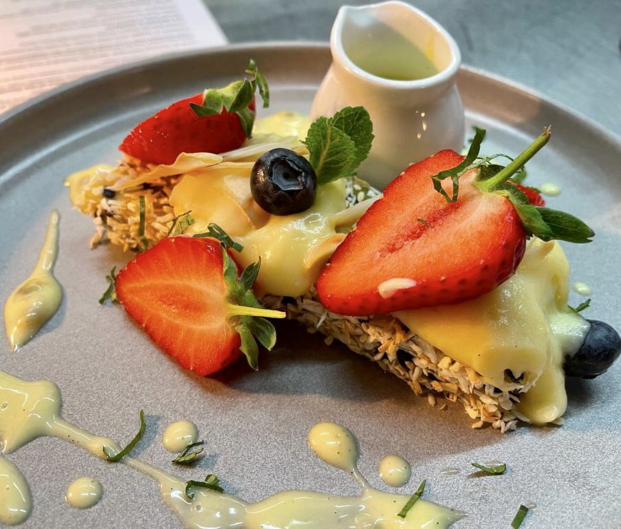 Early Bird Menu on Wednesdays &amp; Thursdays, 6pm-7pm with 2 courses for only £22 and 3 courses for £28.50.
49-51 Norwood Road, Herne Hill, London SE249AA. 0208 6710306
#london #southlondon #SouthLondon #hernehill #dulwich #brixton #food #londonrestaurants #londonfood #delicious