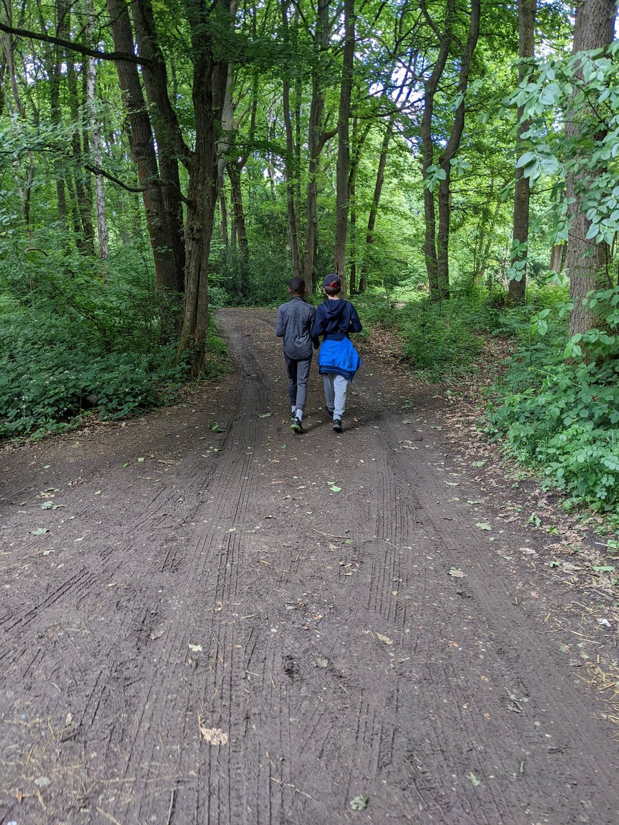 6S Ms Scotchbrook tweet media