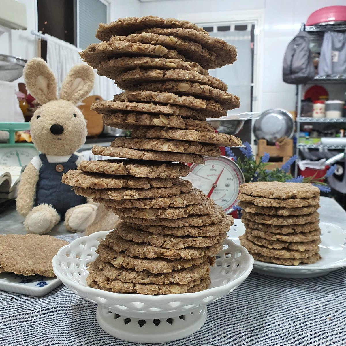 ローフードのビッグサイズクッキーを試しに作ってみた。