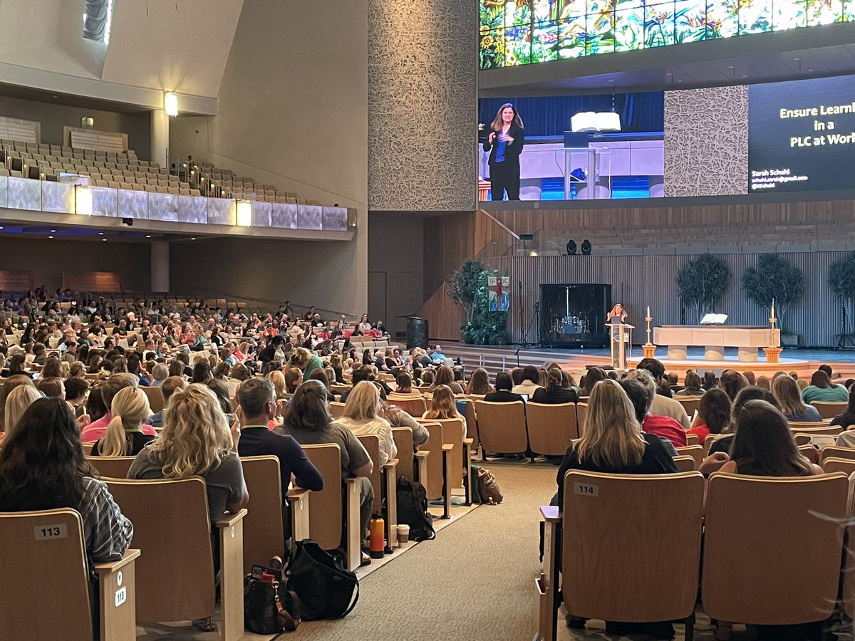 mel_haas's tweet image. Excited to learn new things with @thesmsd this morning. Thank you for letting me drop by #SMSDPLCInstitute! @SSchuhl keynote opening the day.