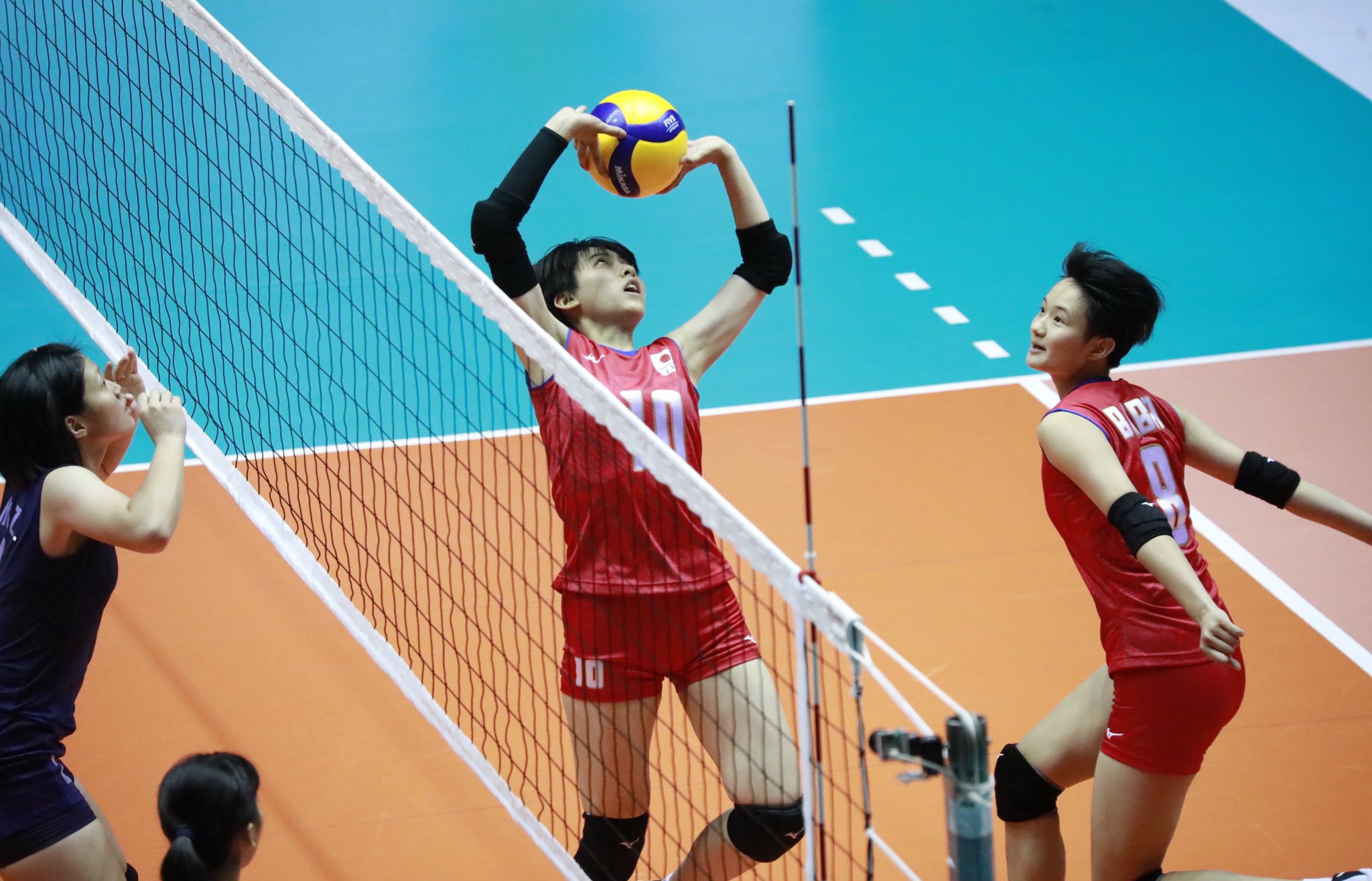 Asian Volleyball Confederation Unbeaten Reigning Champions Japan Proved Too Strong For Chinese Taipei To See Off The Lower Ranked Rivals In Convincing Straight Sets 25 22 25 12 25 16 To Claim Their Third