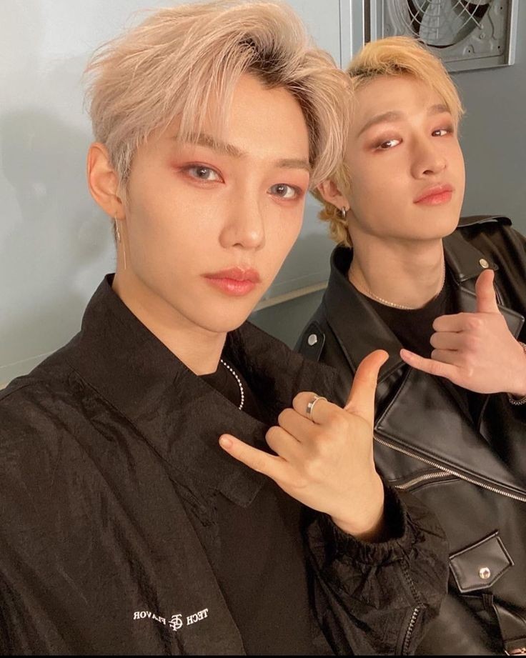 happy bff day bff. 🤍