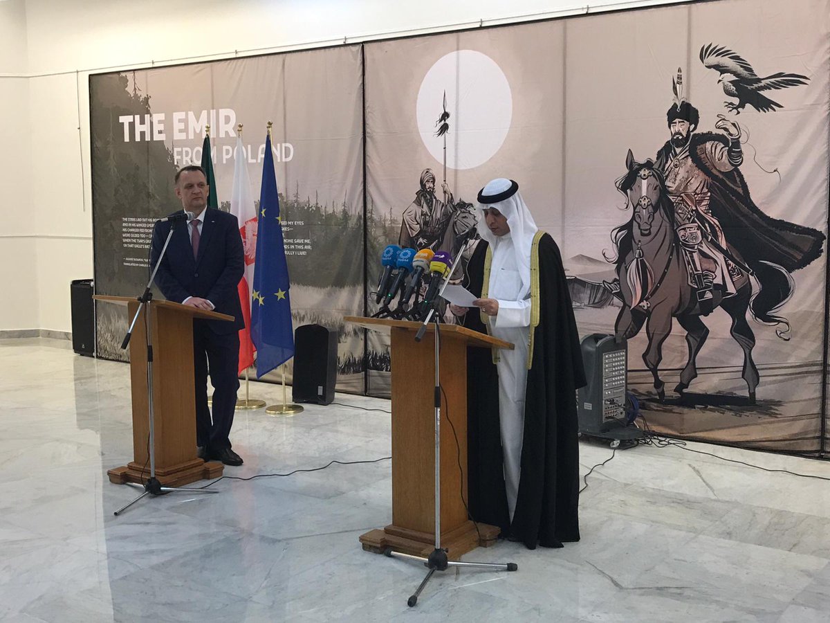 PLinKuwait's tweet image. On June 7 Ambassador of 🇵🇱 to 🇰🇼 Paweł Lechowicz and Dr Bader Al Duweesh, Assistant Secretary General @kw_nccal officially opened the exhibition "The Emir of Poland" dedicated to the life of traveller Wacław Seweryn Rzewuski.