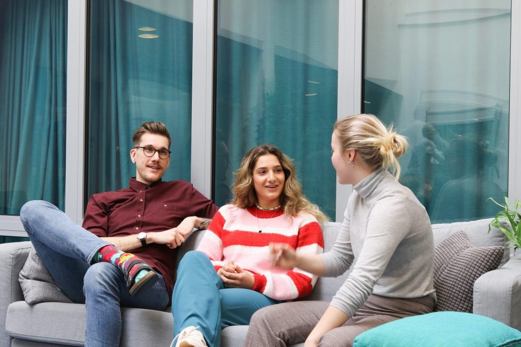 Vi välkomnar Curt Nicolin Gymnasiet som blir certifierad partnerskola till Unga Forskare. Det innebär att de ligger i framkant med att satsa på vetenskap och forskning i sina utbildningar. ungaforskare.se/2022/06/08/cur…