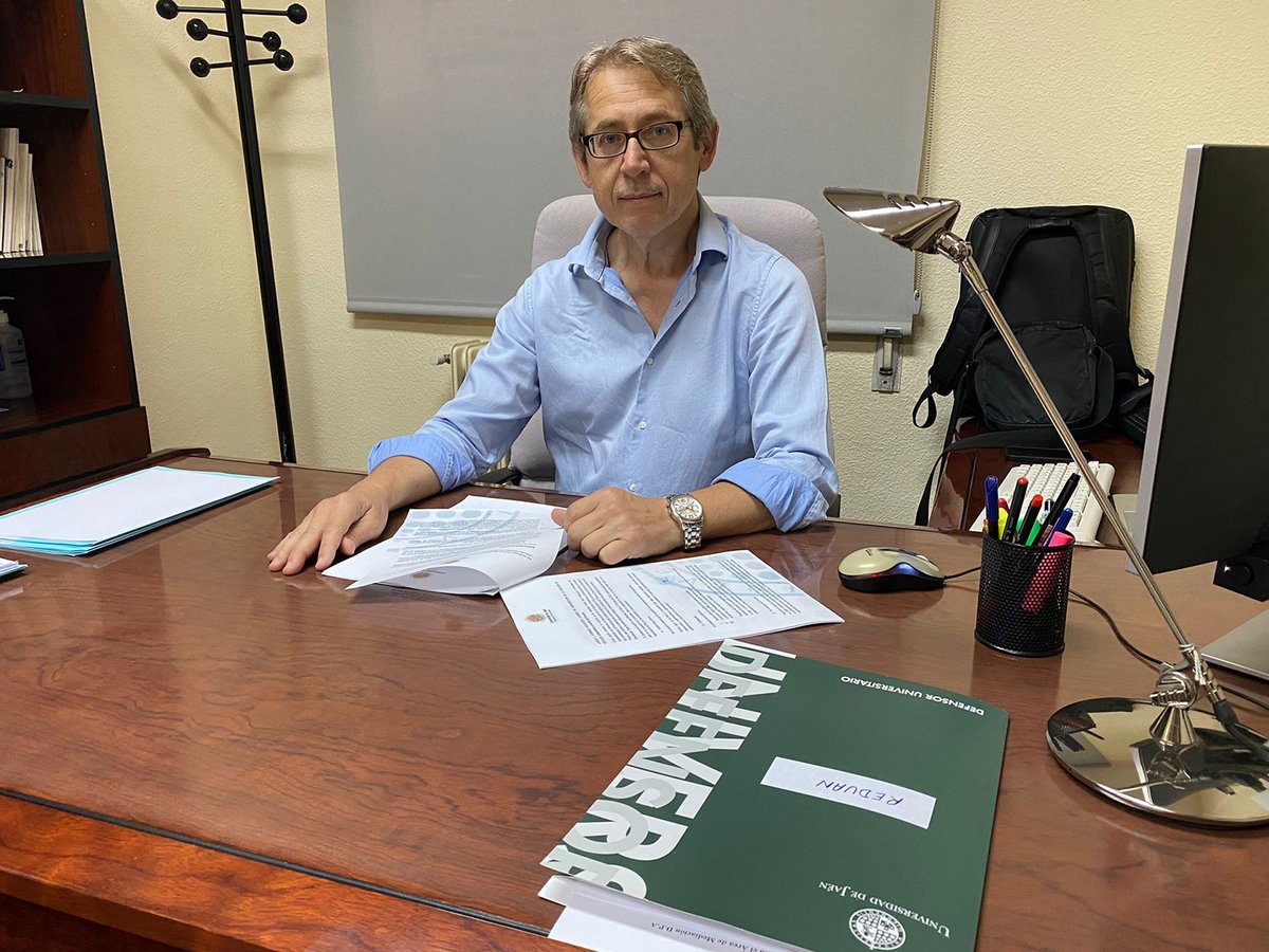 ▶El Defensor Universitario de <a href="/uajen/">ua jen vengeance</a>, Francisco Baena, ha realizado 400 actuaciones en los últimos tres años para resolver conflictos y mejorar el funcionamiento de la #UJA y preside la recién creada Red de Defensorías Universitarias Andaluzas 
👉cutt.ly/GJFJYlc <a href="/cedu_ES/">CEDU (Defensorías Universitarias)</a>