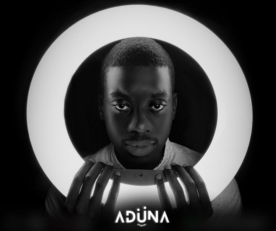 We present to you our first weekly creative stint🪄📸, dubbed ‘Melanation’ 🤎- Celebrating dark skin beauty 👩🏿‍🦲

#adunastudio #aduna #photography #videography #space #photoshoot #camera #corporate #outboost #thegambia #thesmilingcoast #rivergambia #gambianflag🇬🇲 #flagfootball