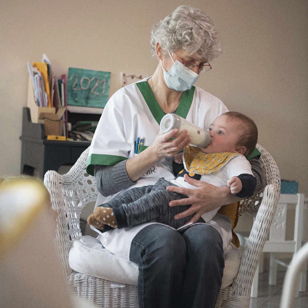 [#PetiteEnfance 👧] Très engagée pour la formation, l’#ADMR est ravie du nouveau partenariat entre <a href="/AdyforJ/">ADYFOR-ADMR St Jean</a>, filiale ADMR, et Edumiam, entreprise sociale qui propose des formations en ligne à tous les professionnels de la petite enfance. 🙌