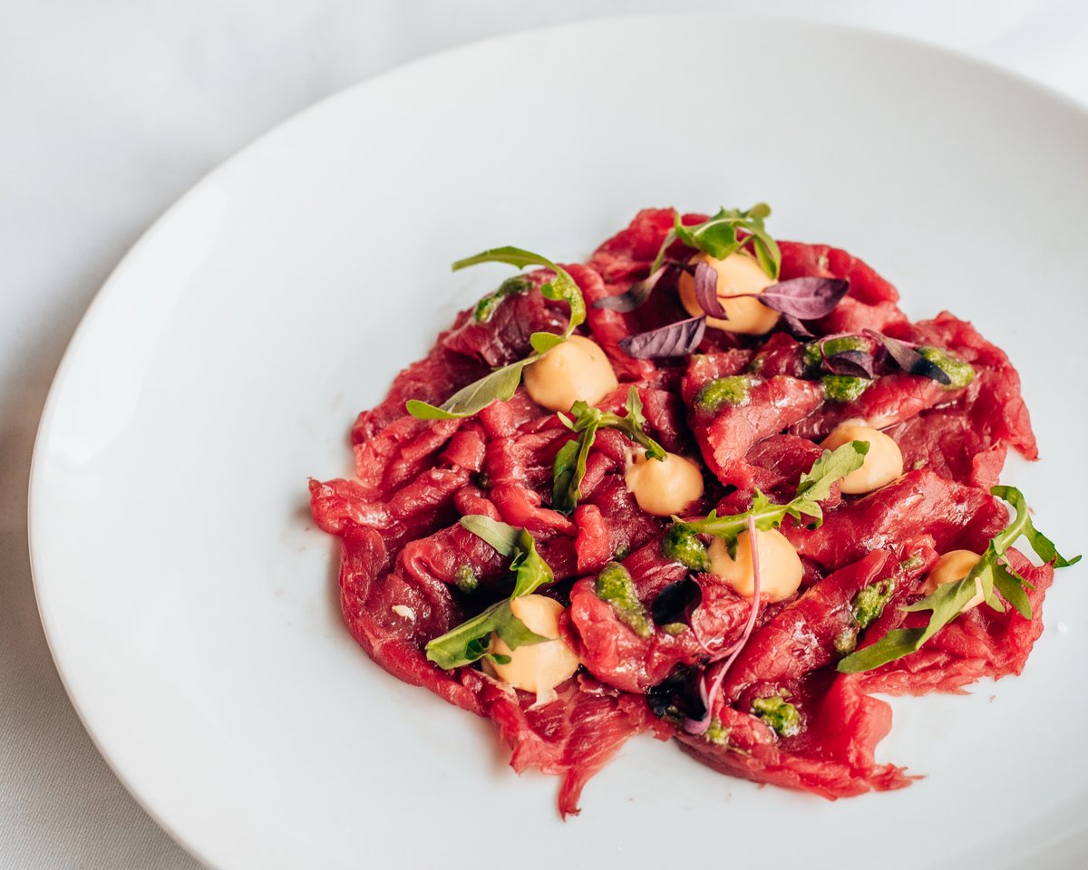 Do your lunch the right way and treat yourself to our specials on our new lunch menu at Macellaio Soho👍
Two courses for £22 and three courses for £25. Available Monday to Friday... don't miss the opportunity! 

#macellaiorc #londonrestaurants #lunchtime #lunchbreak #soho