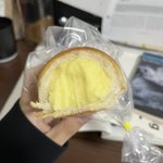 【話題】クリームぎっしりのクリームパンも大学院生も凄いと思う
