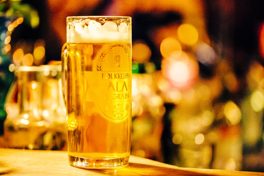 Šovakar gaidām ikvienu uz lustīgu vakaru pēc tik drūmas un lietainas dienas.
Kā jau ierasts:
16-18 LAIMĪGĀS STUNDAS
20-23 DANČU VAKARS

Ienāc ciemos!