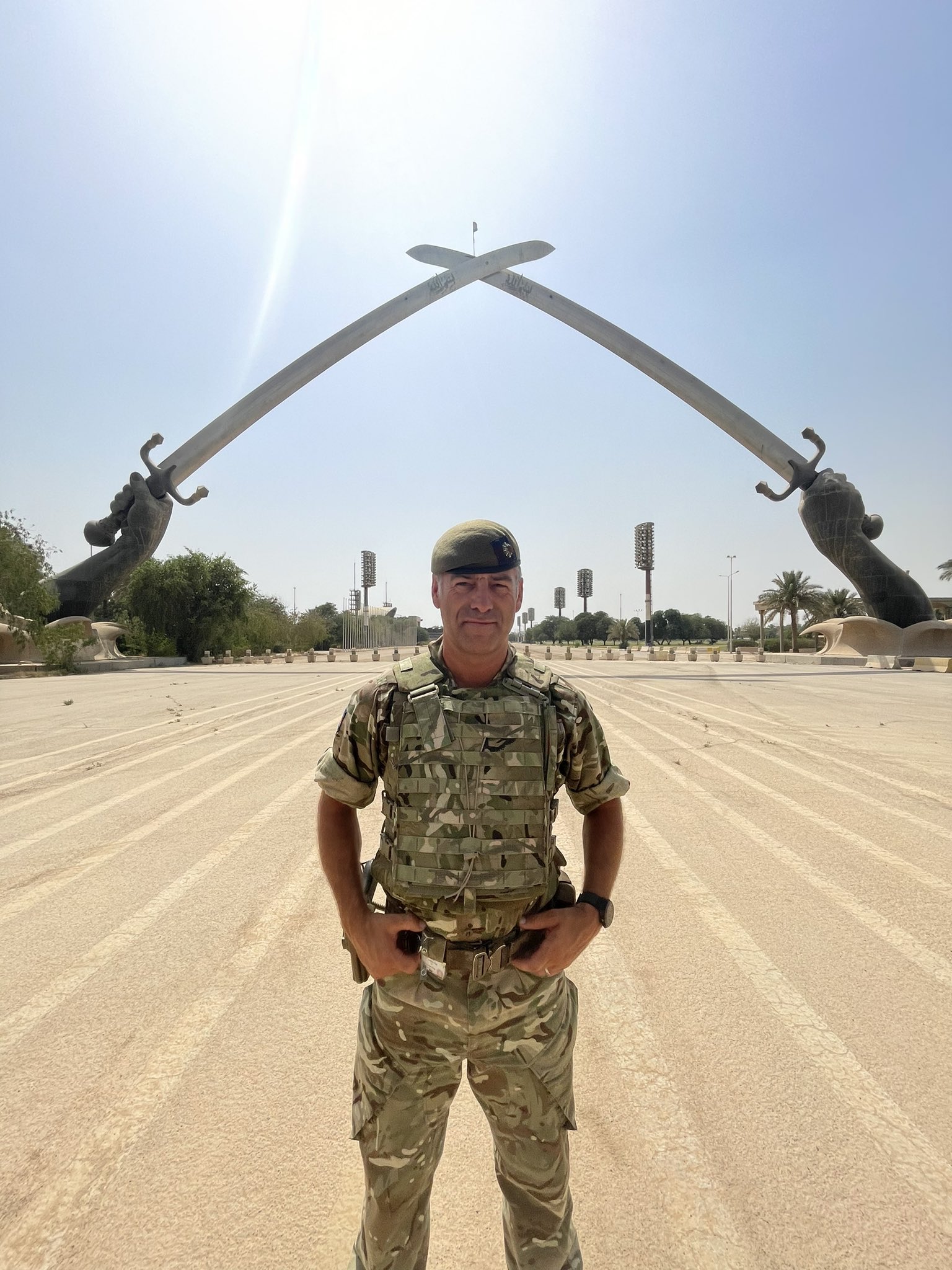 DVIDS - News - Soldiers re-up under Crossed Swords monument