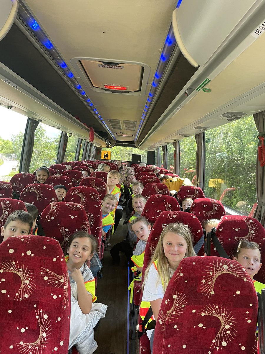 MissSmith2017's tweet image. we have arrived #RSPB #2D #2SO