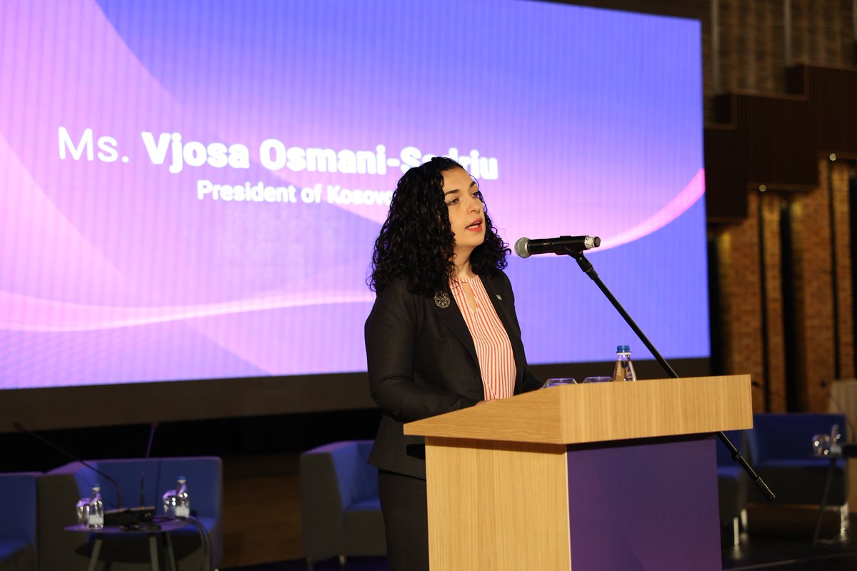 UNMIKosovo's tweet photo. President Vjosa Osmani in her remarks at the UN #GlobalOpenDay in Kosovo: “We are committed to implementing #WomenPeaceSecurity agenda in Kosovo.” She added that the involvement of women & girls in decision-making & political processes is the best guarantee for maintaining peace. https://t.co/fhJHwlvTFq