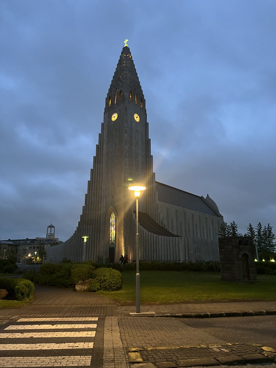 lbleamas's tweet photo. Day 14: some free time in Akureyri before the flight back to Reykjavik; art museum and some more free time (a tat or two might have happened). Dinner at the “bus stop” (super cool downtown revitalization project, kinda like the Pearl). Close to the end. 😢#goTUiceland https://t.co/49PDlrnHwF