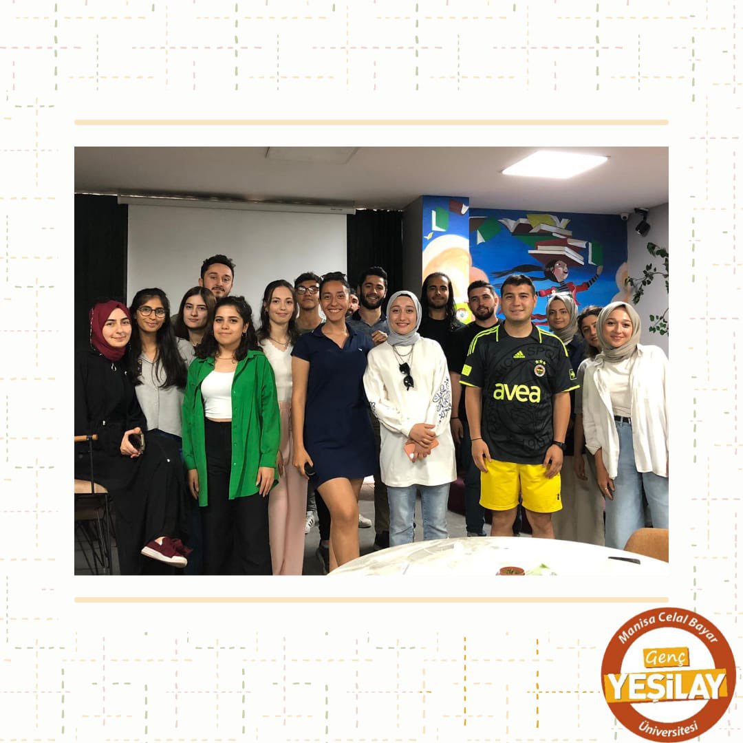 Yeşil Kitap Kahvede @gsbetkinlikler Vizyon Kulübü Kariyer Çalışmaları modülünde yer alan CV ve Motivasyon Mektubu hazırlama atölyesini gerçekleştirdik.
Bu çalışmada bizlere rehber olan Ecem Günal'a ve deneyimlerini bizlerle paylaşan Şeyma Nur Yılmaz'a teşekkür ederiz.
.
#yesilay