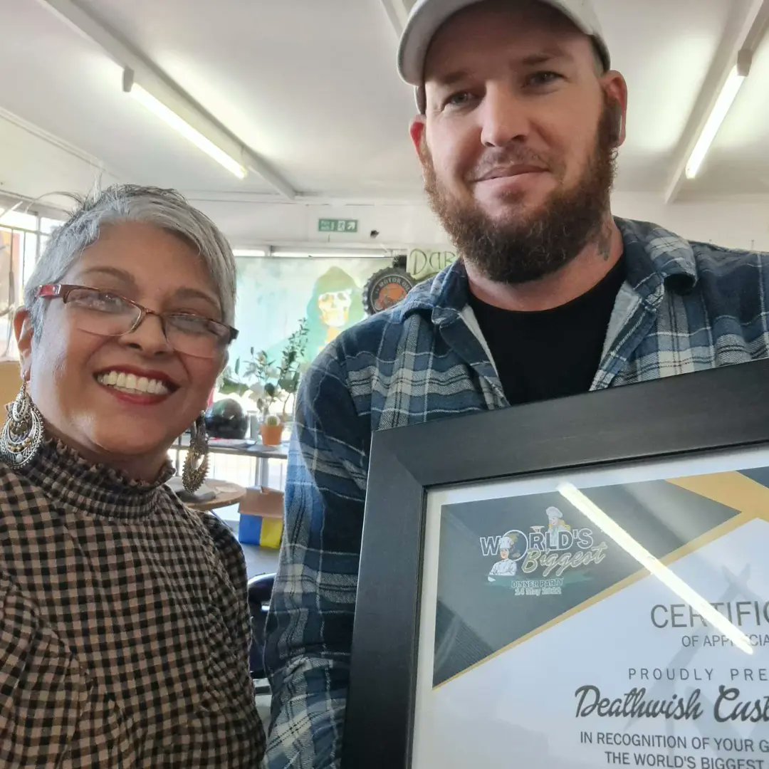 SafeHavenCom's tweet photo. Our ED Jaeneen Cunningham presents a Certificate of Appreciation to Marcus from Death Wish Custom for his very generous support #worldsbiggestdinnerparty Thank you so much Marcus for having #RoomInYourHeart We look forward to working with you and we'll see you at #WBDP in 2023 https://t.co/vAoCuNR1MV