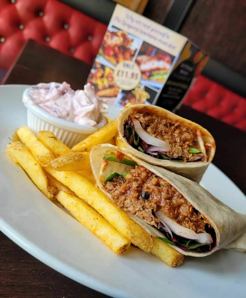 Don't miss out on our amazing
 Lunch Meal Deal now available 
Monday to Friday 12-4pm

Get a Main Course, Side Order and Drink for only £11.95

Walk-ins Wel come
Bookings can be made by clicking on the Link below ift.tt/KjPIfvO