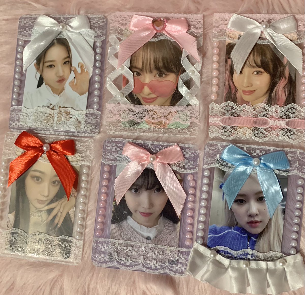 aerirocks's tweet photo. hello po! i’m planning to sell here lace binders and toploaders plus keyrings po! 

let me know po if may inch tysm! 💗 https://t.co/uVeddfnSqV