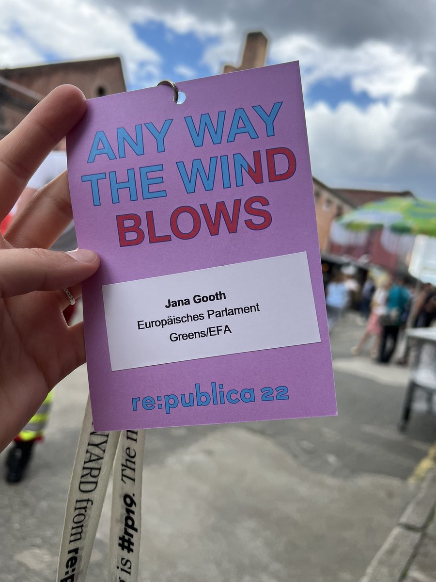 Lame name tag post, I know, sue me. Welcome back <a href="/republica/">re:publica</a> 🙌🏼 Hit me up if you’re here! #rp22