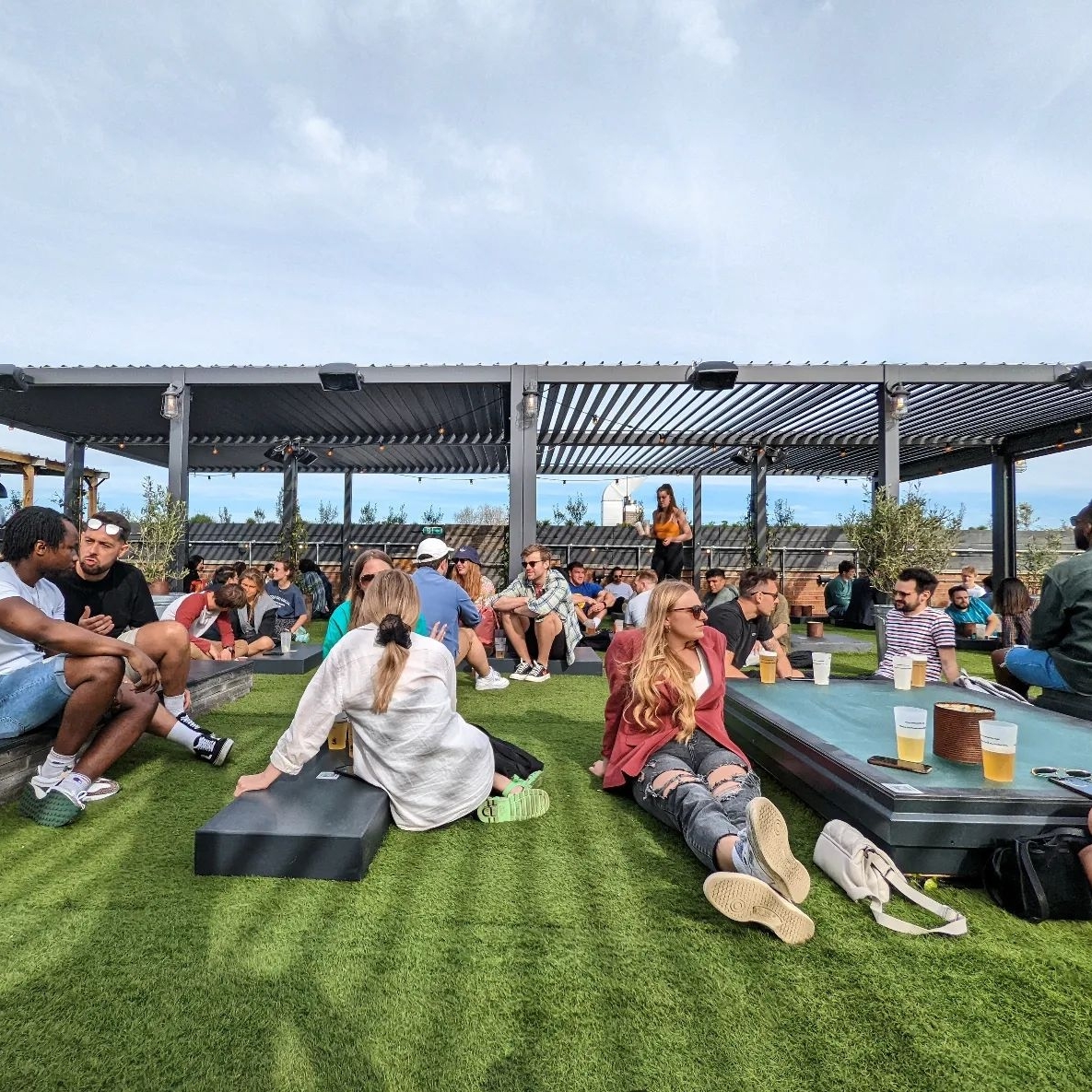Sunny week/weekend ahead <a href="/netil360/">netil360</a> ☀️ Join us midday to late / Weds to Sunday

 📸<a href="/eastlondondaily/">eastlondontoday</a>

#sunny #bright #hackney #rooftop #rooftopbar #london #londonlife #londonbar #londonist
#infatuationlondon #eastlondon #visitlondon #londonfields