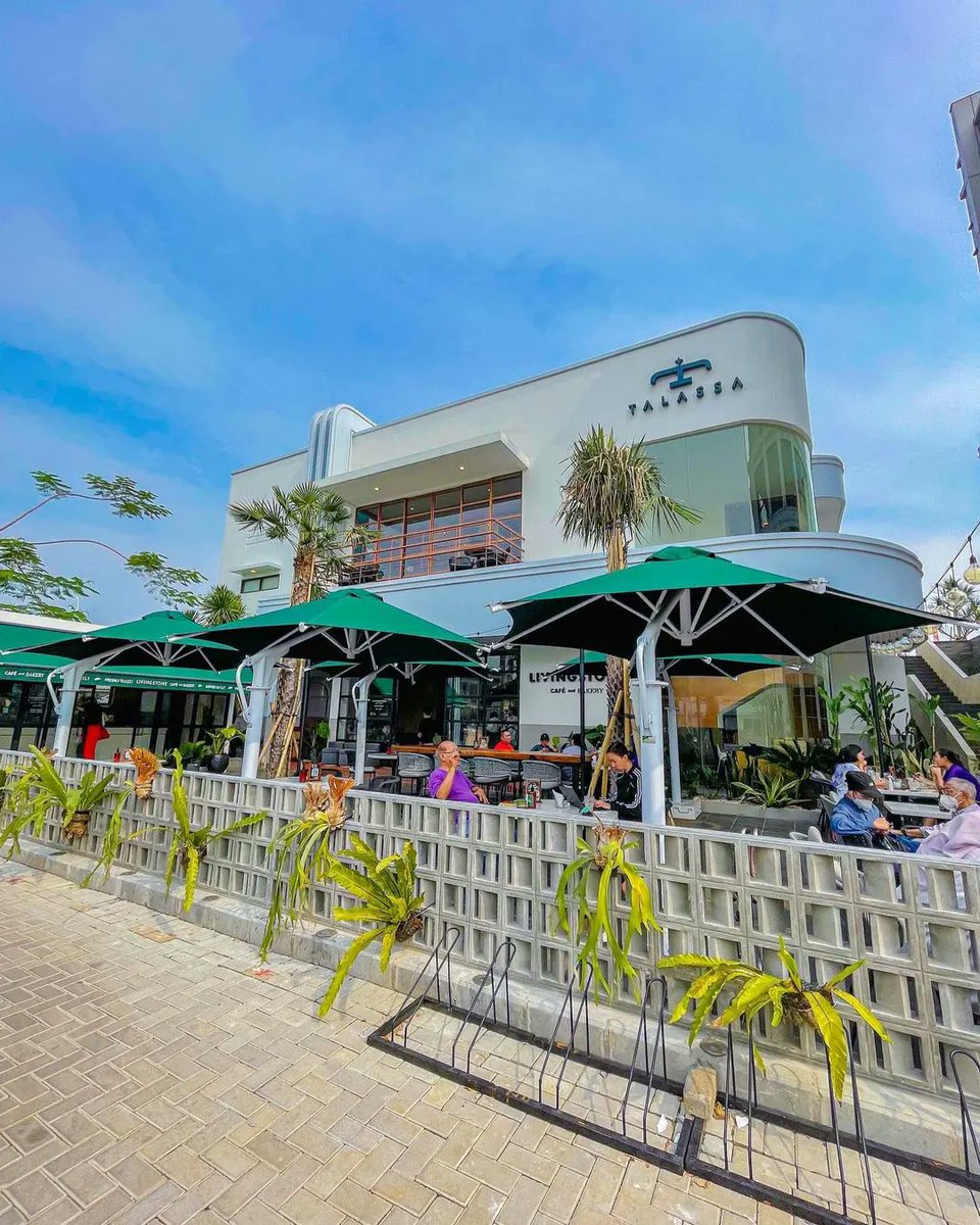 jkt_everyday's tweet photo. BRINGING YOU BALI VIBES TO JAKARTA ❤️

Living Stone Bakery yang udah ada sejak 2013 di Bali sekarang buka di Jakarta loh, lokasinya di Cove Batavia PIK pas di bawahnya Talassa Dining https://t.co/7oGQmOHN3N