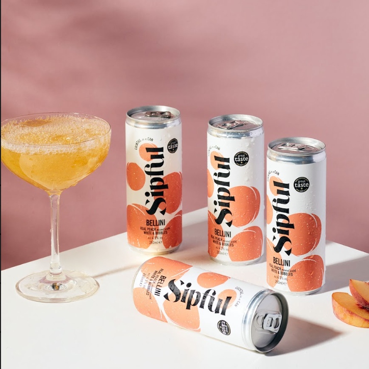 Need a midweek pick me up?🕺 Reach for one our award winning Peach Bellini's 🍑 Packed full of fresh and natural peachy flavours that POP! 👌🏼 

#peachbellini #cannedbellini #bellini #bellinis #cannedcocktail #cannedcocktails #cannedwine #organicwine #cocktail #bellinico...