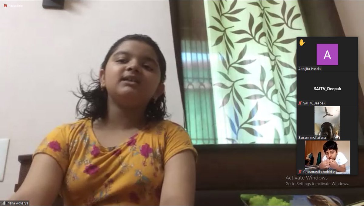 SAI_Edu_In's tweet photo. The budding singers of Class- V sang along with the mentor Mr. Ritesh Panda. Children wallowed in vocalizing their favourite songs. It was mesmerising to see both children along with their parents expressing their joy
#MelodiousSession
#LearningWhileDoing https://t.co/fnfZ48Lj0c