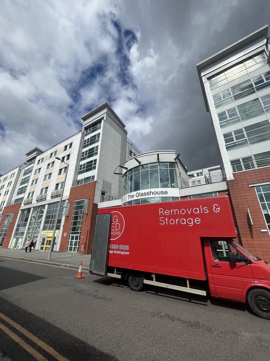 BigRedMovers's tweet image. Export wrapping service for foreign student. #exportwrapping #student #storage #nottingham