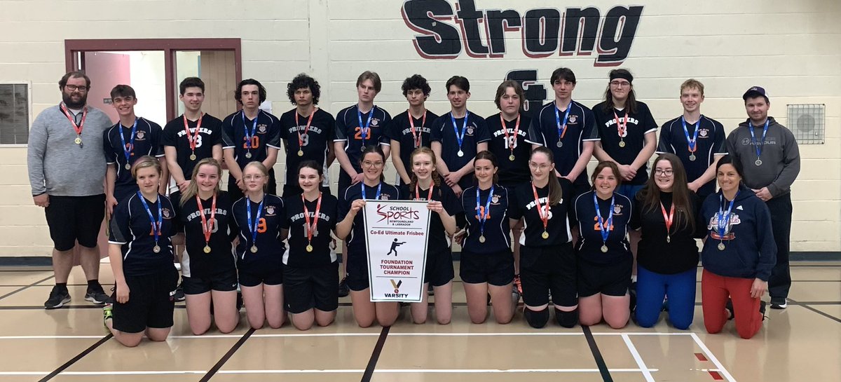 And with that, our <a href="/schoolsportsnl/">School Sports NL</a> season comes to an end. Silver medal for our ultimate frisbee team. Congratulations to @NWIA04 on the win!
