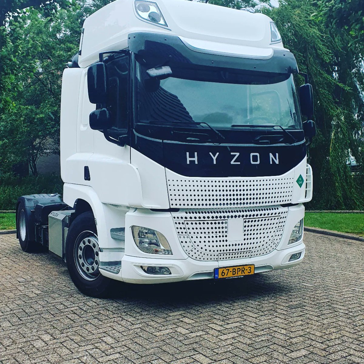 Ook aanwezig op de Hydrogen 2022 conferentie is deze @hyzonmotors waterstof trekker.
#HydrogenNow