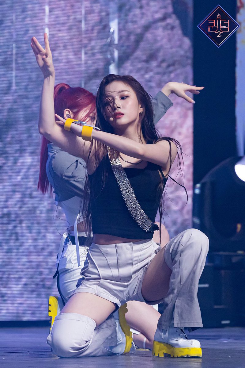 dayoungspace's tweet photo. the most powerful duo 
#서영은 #YOUNGEUN #김다연 #DAYEON #Kep1er #케플러 #DAYOUNGZ https://t.co/0rk8JeReee