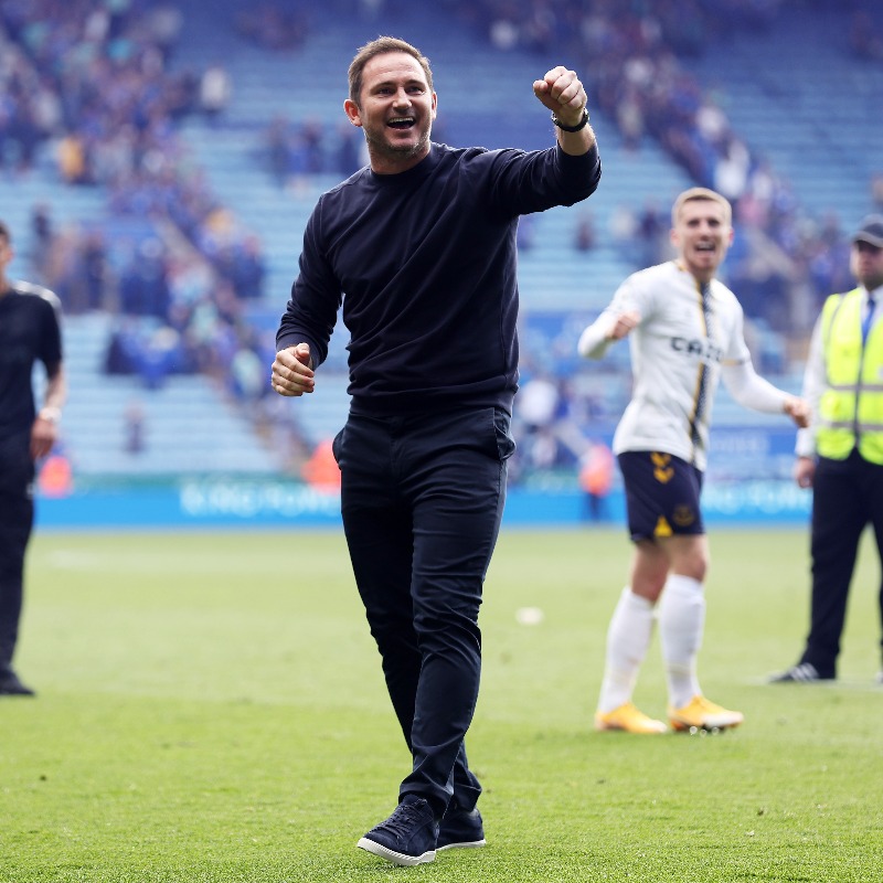 Everton's tweet photo. 🗣 | "I do not want us to be seen as a team that is in any way a soft touch. I want Everton to be a club that stands up for itself."

A wide-ranging exclusive interview with the boss on people skills and the personal and flexible principles that guide him every day.

#EFC 🔵