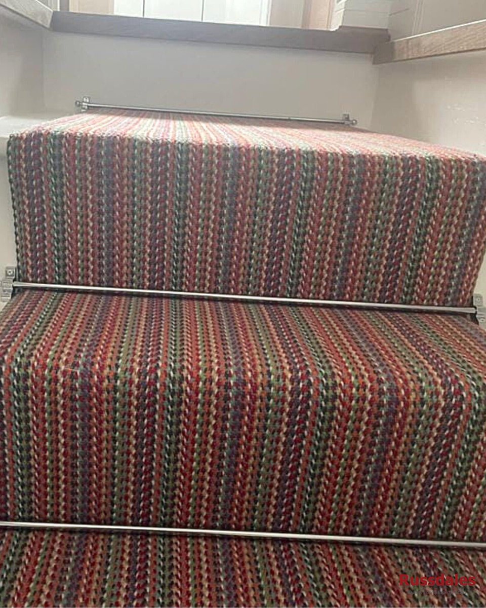 Roger Oates #stairrunner in Kobe Lantern with Jubilee Chrome #stairrods fitted to a clients' home recently. 🤩

If you are thinking of buying a new floor, book your exclusive One-On-One appointment and visit our us! 
calendly.com/russdales/your… 

 <a href="/Roger_OatesUK/">Roger Oates Design</a> <a href="/StairrodsUK/">Stairrods (UK) Ltd</a>