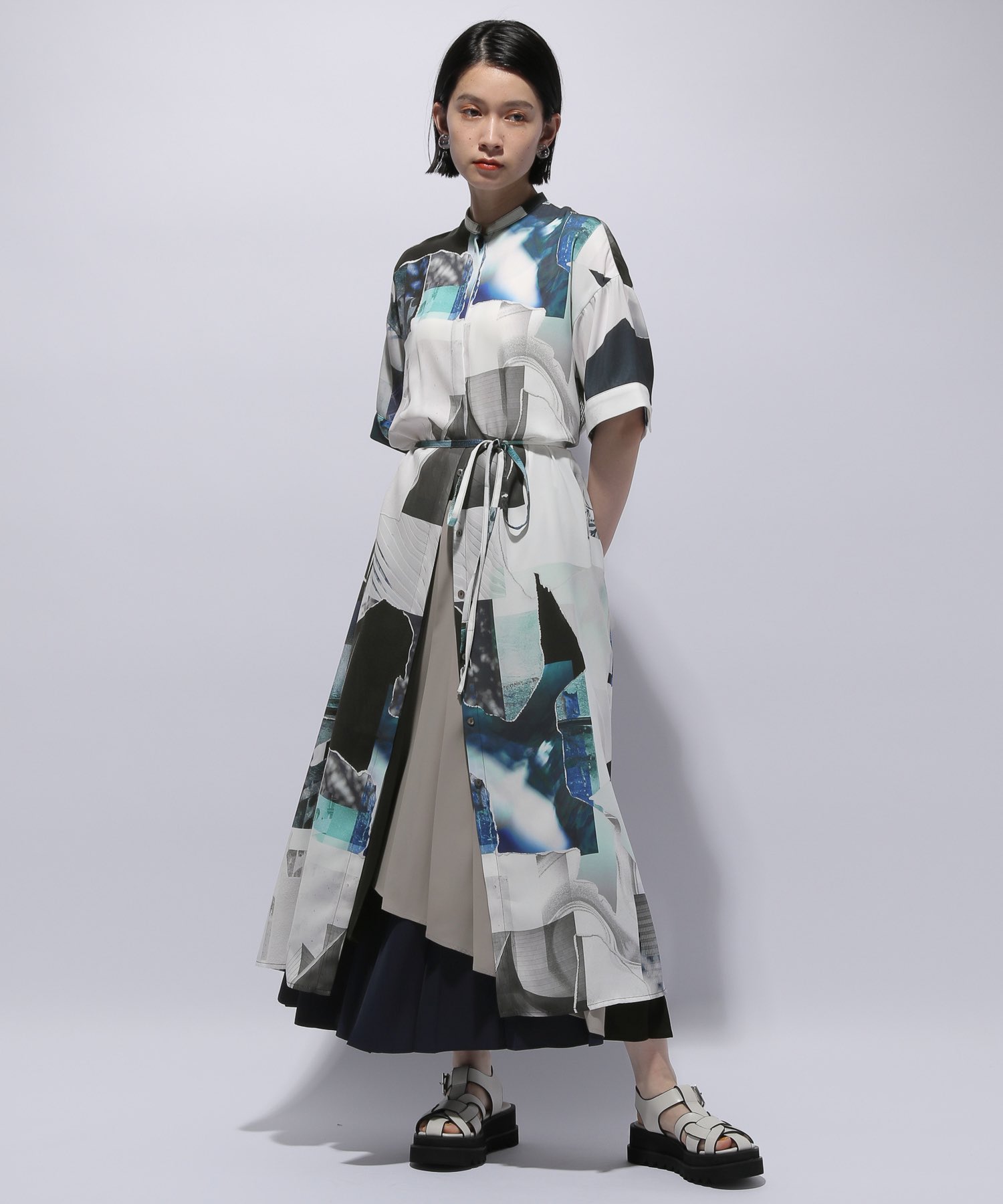 Hare Ar Twitter 全面にhareオリジナルのコラージュデザインを施したワンピース シワになりにくい落ち感のある素材感で綺麗めな印象に 作成しました 詳細はこちら T Co 2wj8wztjrq T Co Akit7dktr5 Twitter