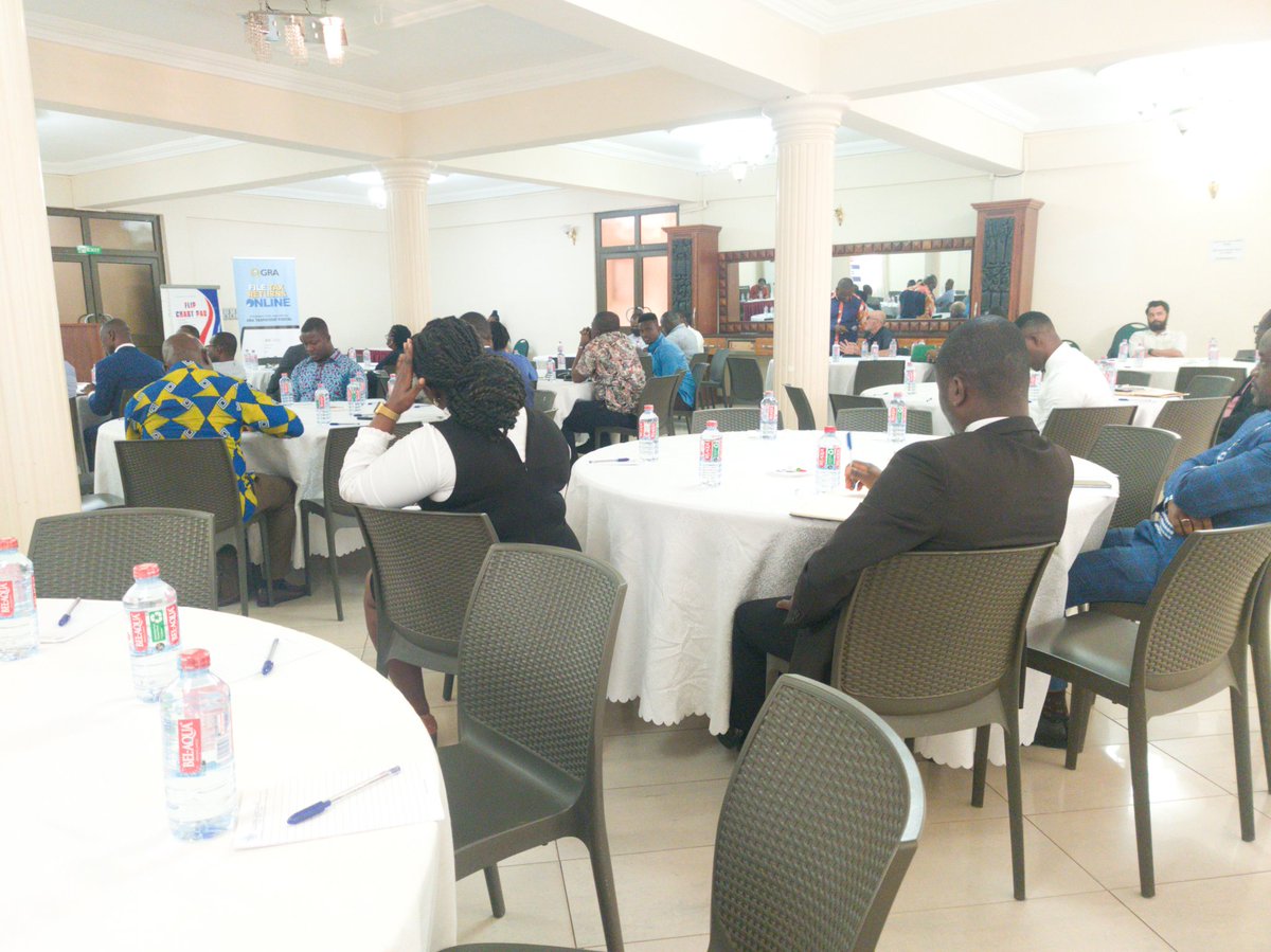 GhanaRevenue's tweet photo. Day 2 of our E-Levy Stakeholder Sensitization is ongoing at various locations in Accra and Kumasi.
#SupportELevy #YourTaxesAtWork https://t.co/zbFEf4yeJ4