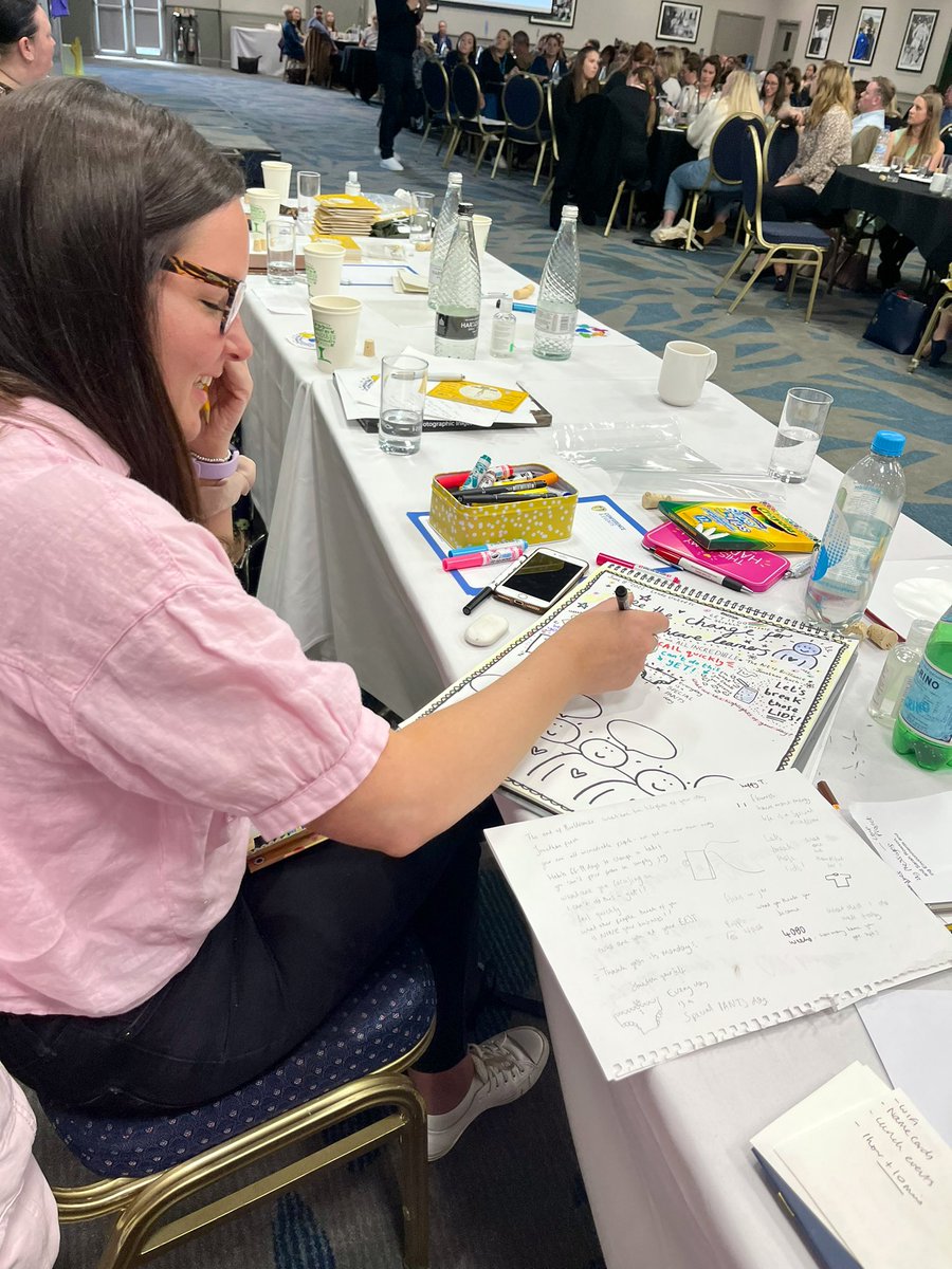 ⭐️ The wonderful Amy Bradley, illustrating the day, bringing it to life with her amazing creativity - we cant wait to share her work with you, capturing the events day, later down the line! ⭐️ @amy_brad1 #ShapeTheChange