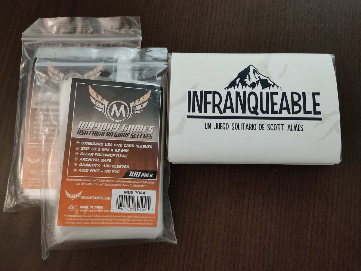 Elmeeplealrio's tweet photo. ¡¡ Ya está en casa el pedido de @Juegos_Mesa_RD !!
Un poquito de #Wingspan y un poquito de @SaltPeppergames con #Infranqueable
(y que no falten las fundas) https://t.co/SJHCzbtWb0
