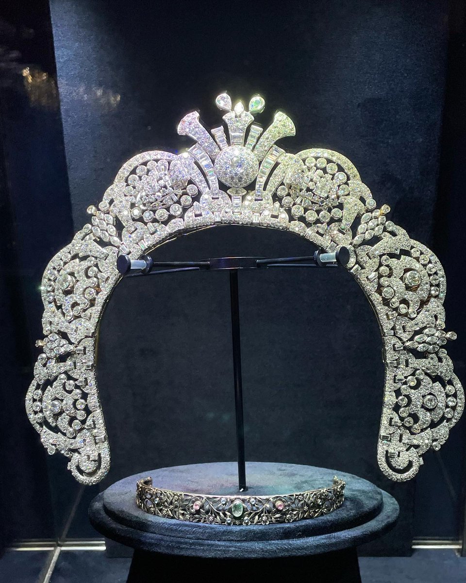 Beyond Curated tweet media