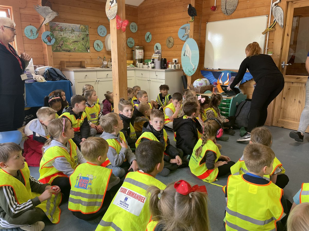 MissSmith2017's tweet image. @YsgolEmmanuel RSPB 😁 #2D #2SO