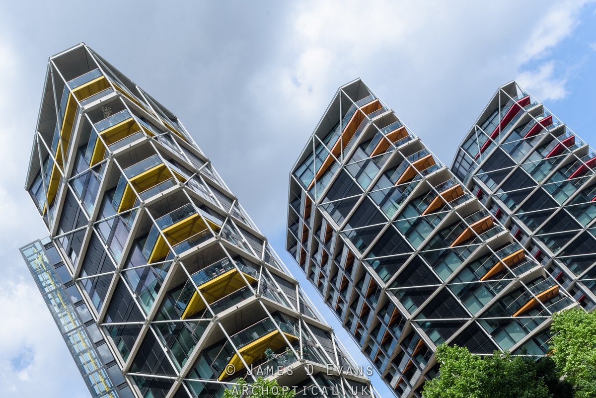 archoptical's tweet photo. Riverlight, Nine Elms. https://t.co/Xw5dknGQ8H #riverlight #riverlightquay #nineelms #RogersStirkHarbourPartners #architecture #photography #london https://t.co/OWJPKx7y23