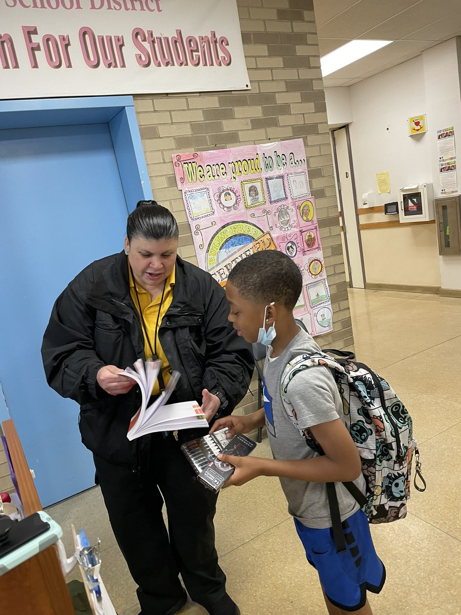 Lynn Johnson tweet media