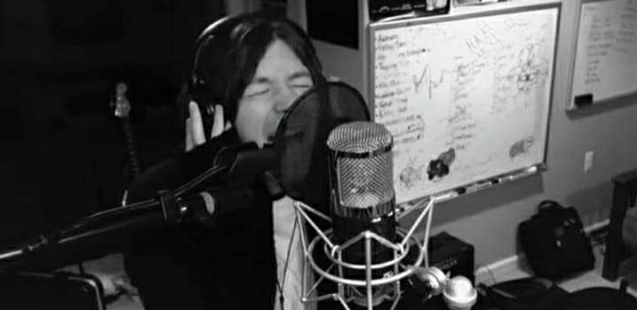 BanDesconocidas's tweet photo. #EscuchaEstaCanción

Este fue el 2do video oficial de @BlindSeason, trío oriundo en Livonia, Michigan, Estados Unidos. Es de The Torch and The Library, una canción que tiene influencias en un melancólico rock alternativo.
Miralo cliqueando este link: https://t.co/QssJXCsvAJ https://t.co/IKzEuZXw21