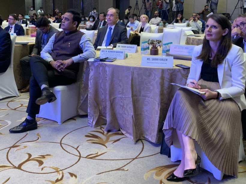 AusCGChennai's tweet photo. Australia will have an active presence at the Bengaluru Tech Summit in Nov 2022 building on our high profile participation last year (when we announced we’re opening a new CG in #Bengaluru!). Joined Minister @drashwathcn and 🇦🇺companies for the launch today #Tech4NextGen https://t.co/7AfsoWpqOJ