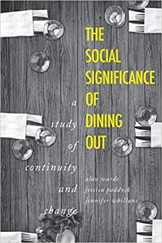 TRETalkRadio's tweet photo. On #Lifestyles @MacKenzieSelina is chatting to @writtenbyrach , #BenLebus and #JessicaPaddock From 2pm CET  #RunningForOurLives #DiningOut #Cookery https://t.co/iaOn7m8dfE