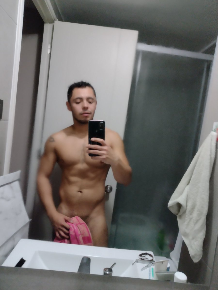 Exequie58325427's tweet photo. 🥵💪 https://t.co/U2RsZlIBoJ